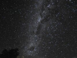 cantidad de planetas en nuestra galaxia 17 mil millones